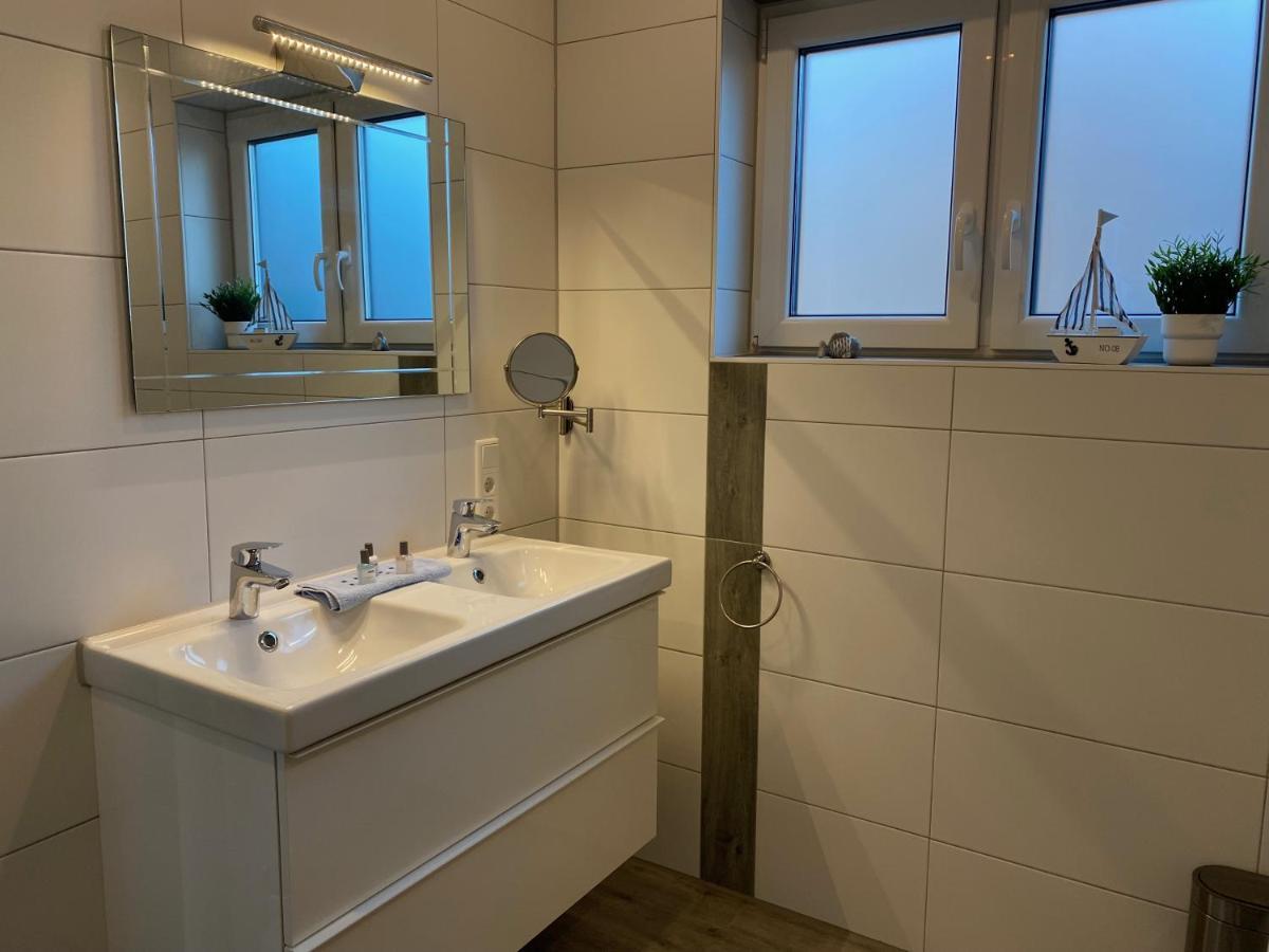 Apartamento Haus Pirola Esens Exterior foto
